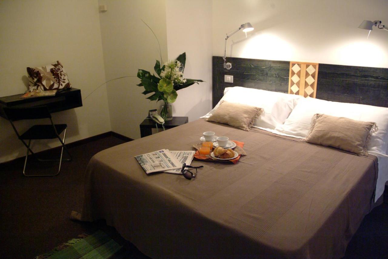 Hotel Orvieto Luaran gambar
