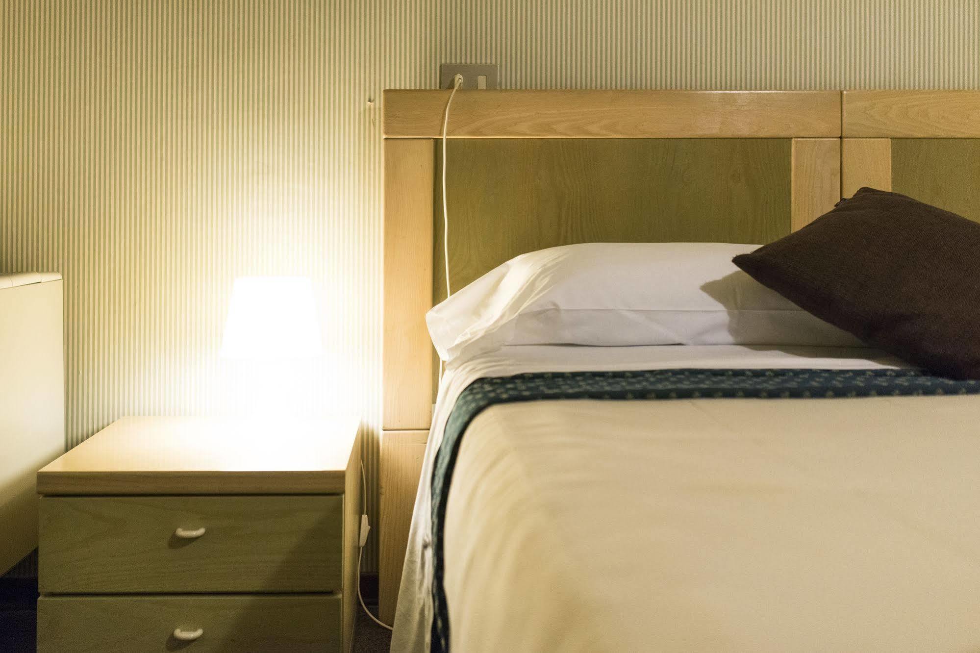 Hotel Orvieto Luaran gambar